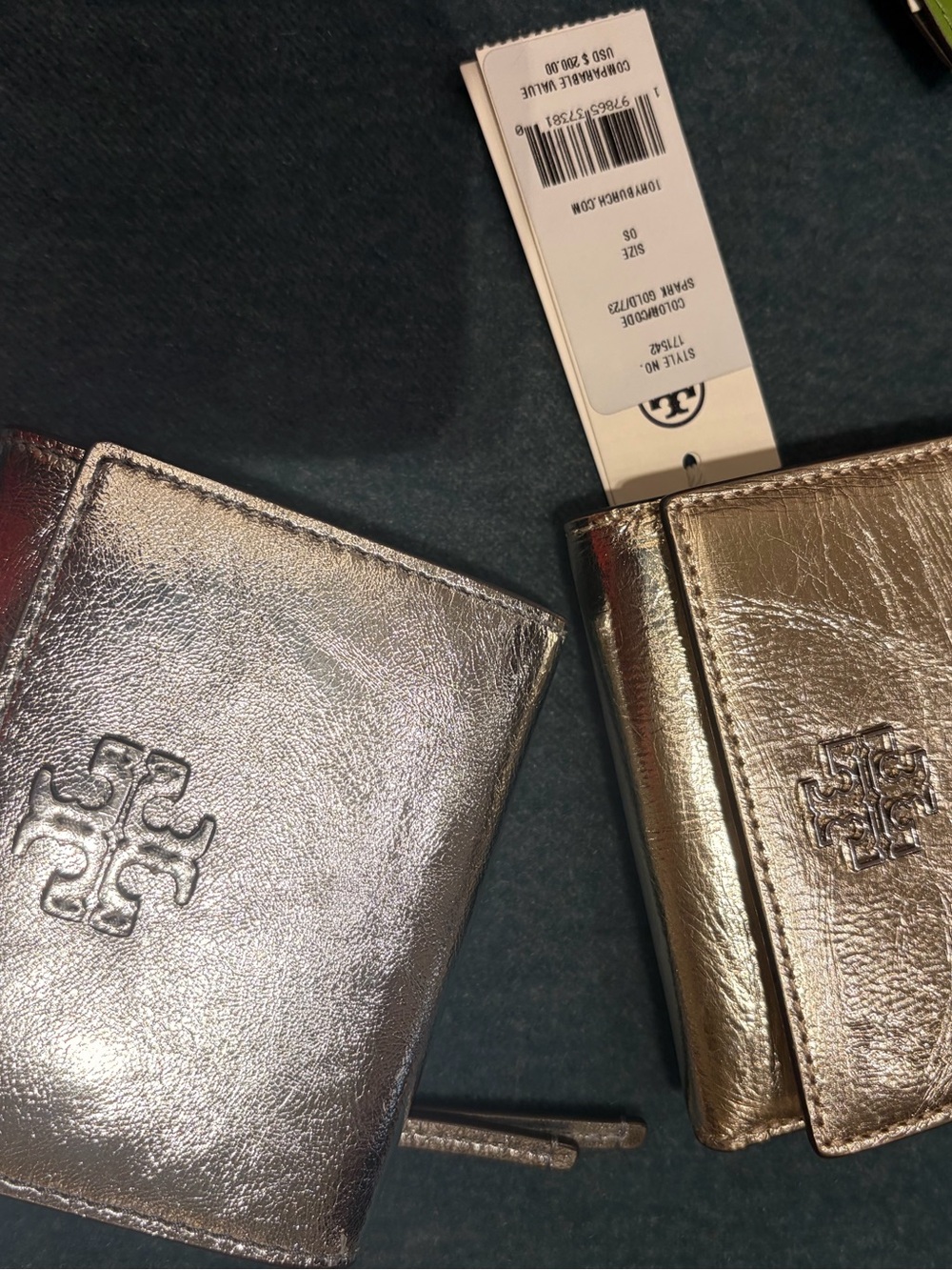 Tory Burch Metallic gold Compact Wallet Thea new with tag(limited time sale) - Picture 3 of 8